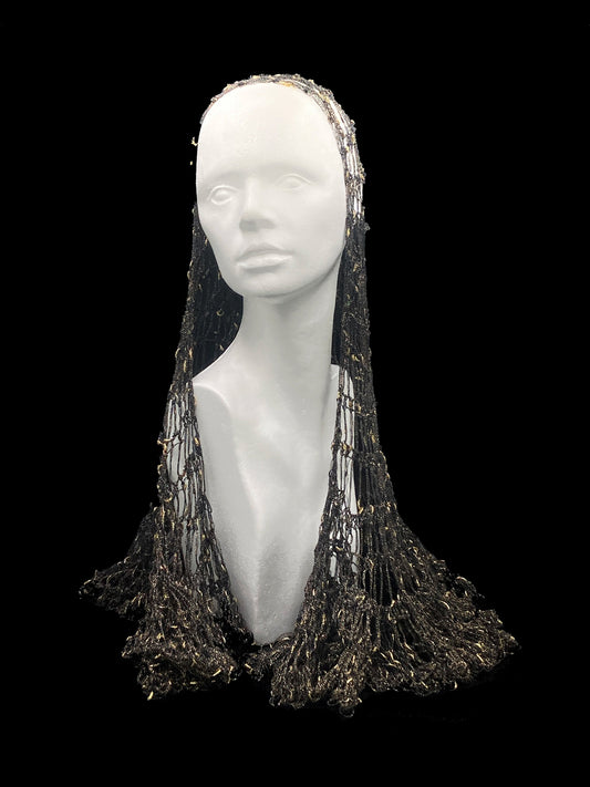 Handmade crochet Tarha in silver and black, airy openwork, perfect for summer and wearable in various ways on the head and shoulders